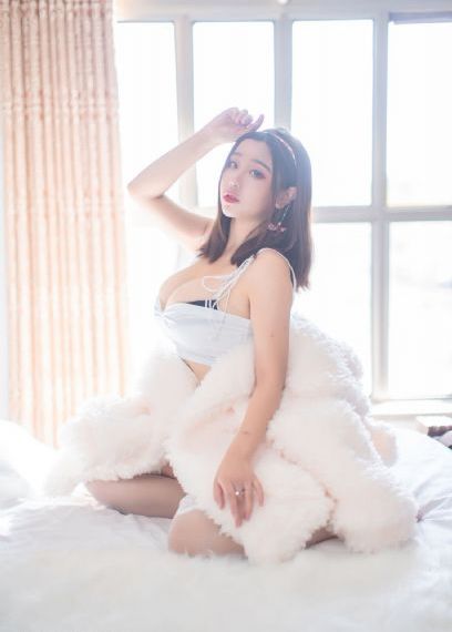 隔壁的女孩免费