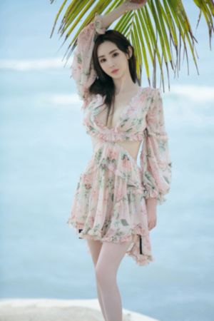 打白嫩光屁屁网站